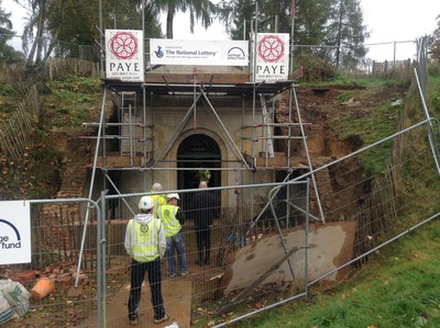 Stonemasons and architect Robin