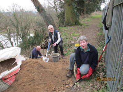 Sue T, Linda & David