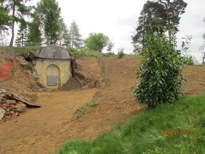 Mausoleum (4)