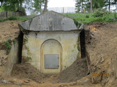 Mausoleum (5)